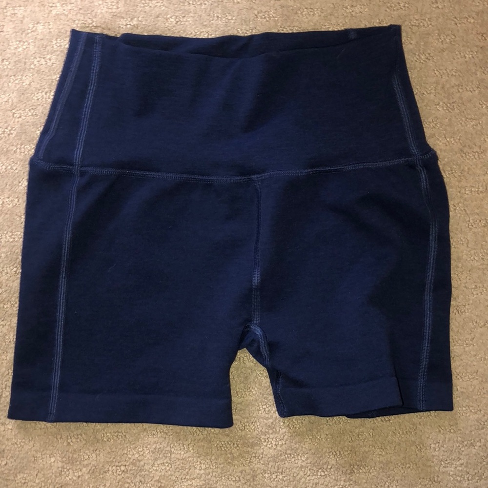 Alphalete R6 shortsSOLD - Picture 3 of 5